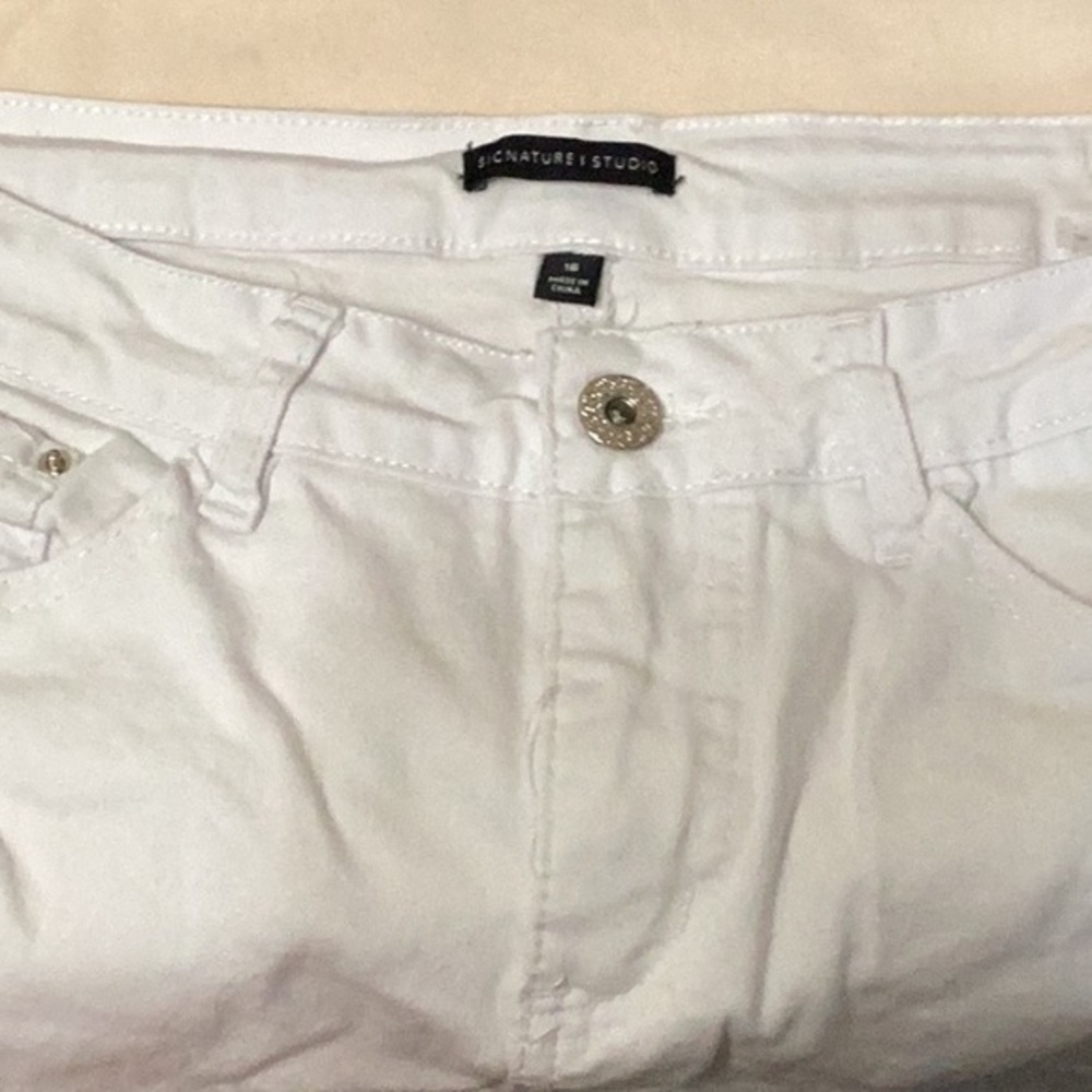 Signature  Studio Jeans